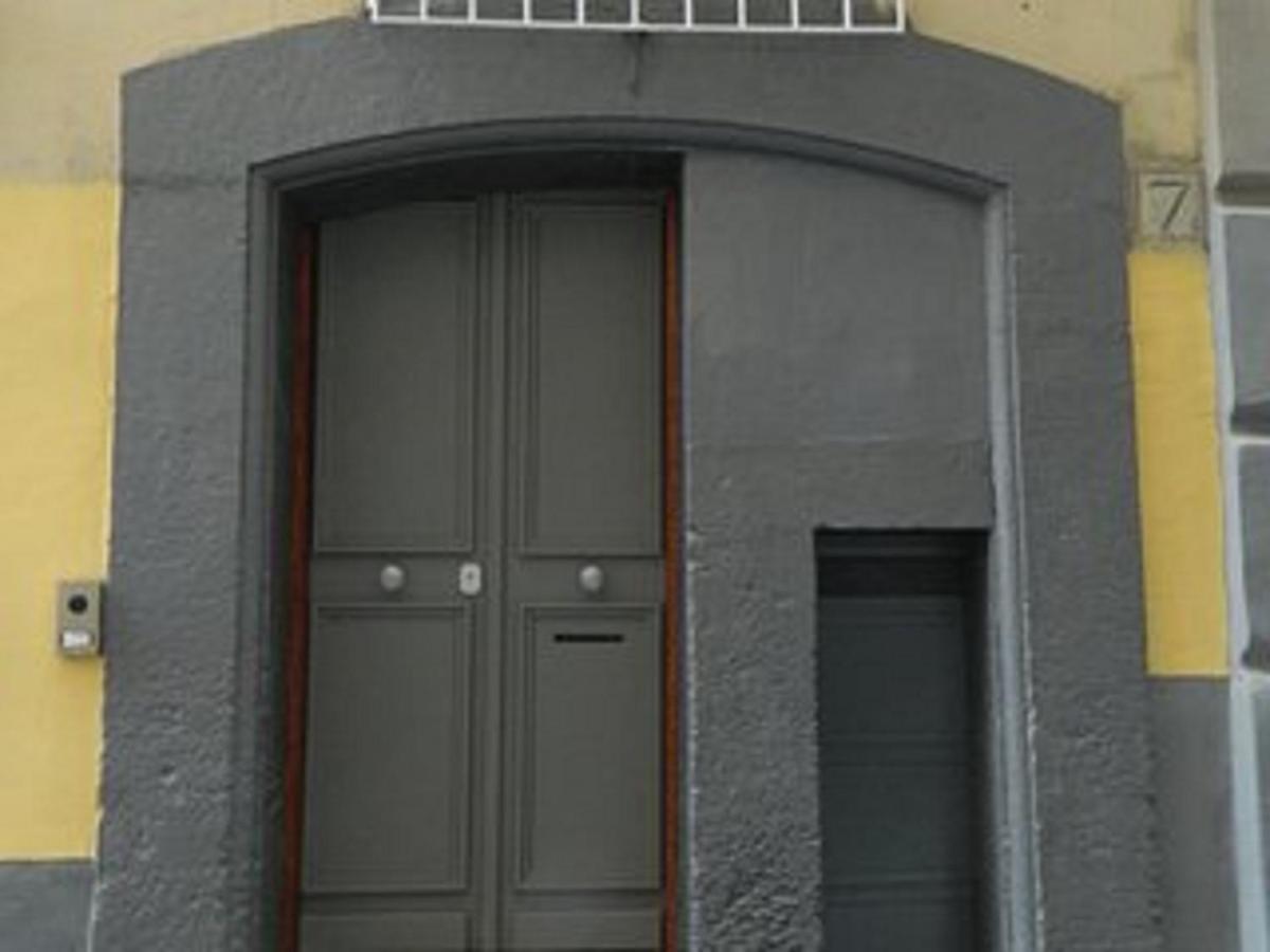 Appartamento Nini Short Lets Napoli Exterior foto
